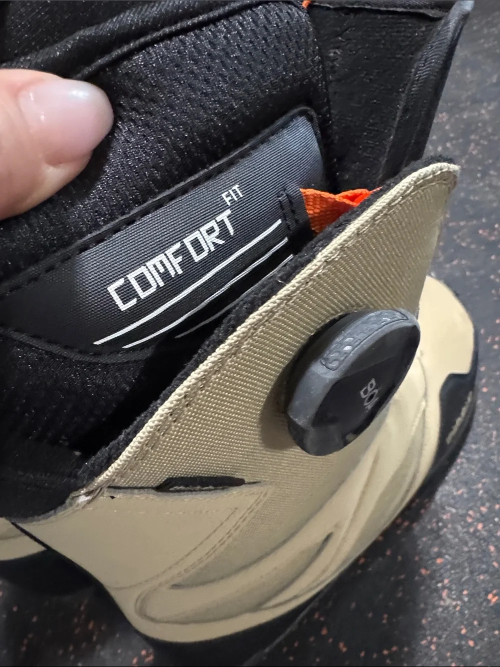 ThirtyTwo Men’s Tan Snowboard Boots with BOA Closure